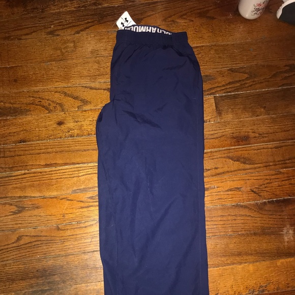 Under Armour sweatpants - Picture 2 of 5